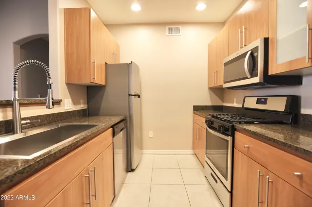 MLS: 6391437 Condo For Sale