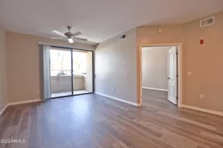 Photo #4: 6391437 Listing