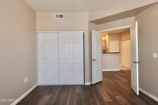 Photo #6: 6391437 Listing