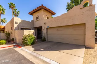 Photo #2: 6391486 Listing