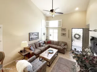 Photo #4: 6391673 Listing 