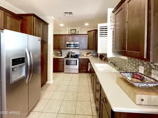 Photo #6: 6391673 Listing 