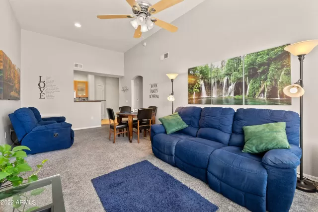 MLS: 6392052 Condo For Sale