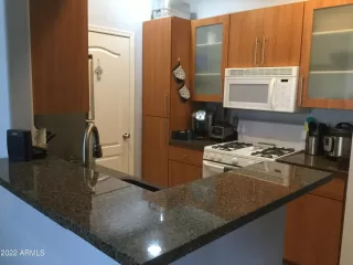 Photo #2: 6392052 Listing