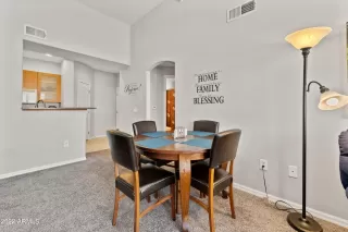 Photo #6: 6392052 Listing