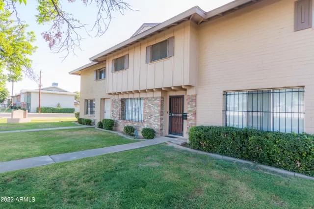 MLS: 6392143 Condo For Sale