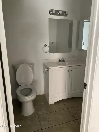 Photo #2: 6392229 Listing