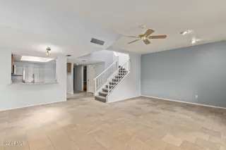 Photo #3: 6392362 Listing 