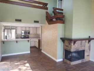 Photo #5: 6392373 Listing