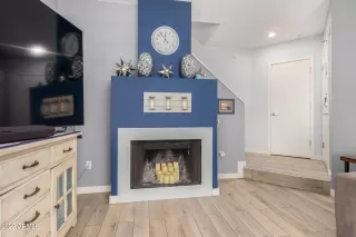 Photo #5: 6392603 Listing