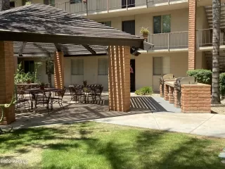 Photo #2: 6392977 Listing