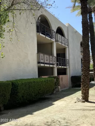 Photo #3: 6392977 Listing