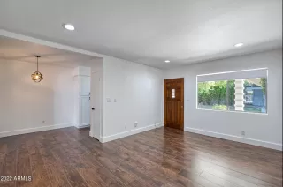 Photo #2: 6393032 Listing