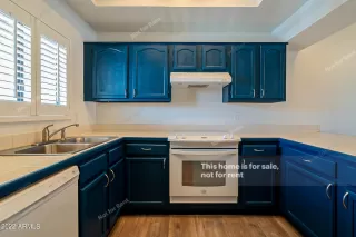 Photo #3: 6393199 Listing