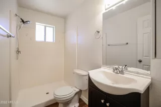 Photo #3: 6393236 Listing