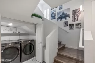 Photo #5: 6393481 Listing