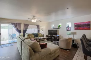 Photo #4: 6393617 Listing 