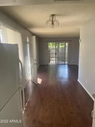 Photo #5: 6393668 Listing 