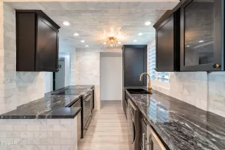 Photo #3: 6393677 Listing