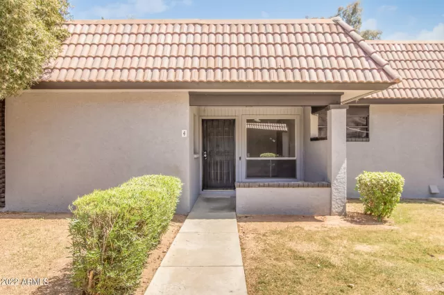 MLS: 6393815 Condo For Sale