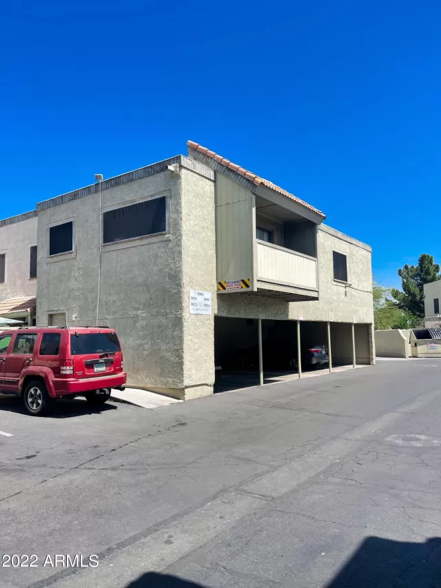 MLS: 6394120 Condo For Sale