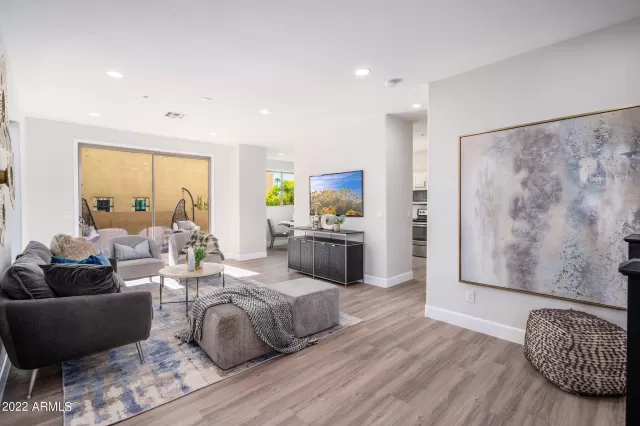 MLS: 6394315 Condo For Sale