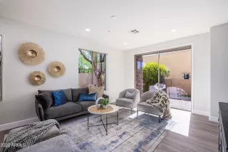 Photo #6: 6394315 Listing