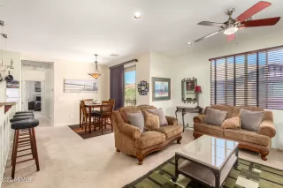 Photo #4: 6394587 Listing