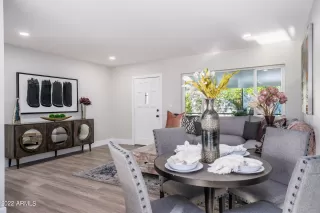 Photo #2: 6394622 Listing