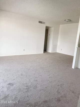 Photo #2: 6394653 Listing