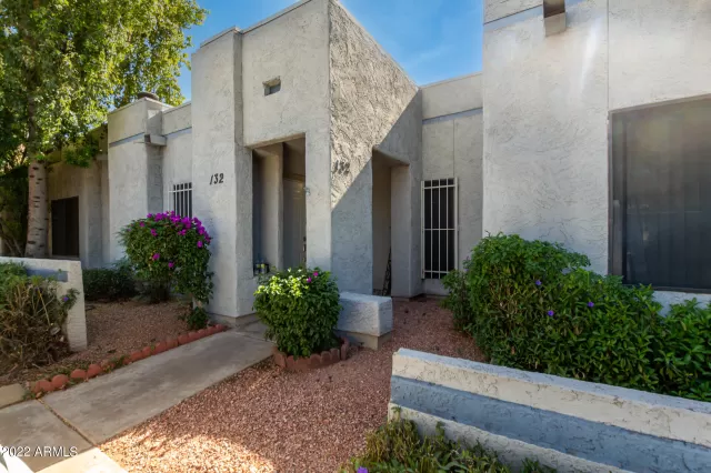 MLS: 6394750 Condo For Sale