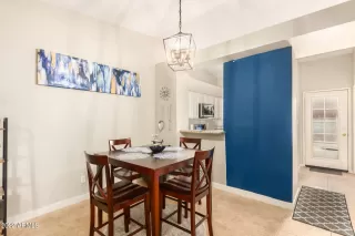 Photo #4: 6394750 Listing