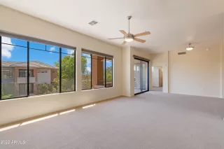 Photo #5: 6394855 Listing