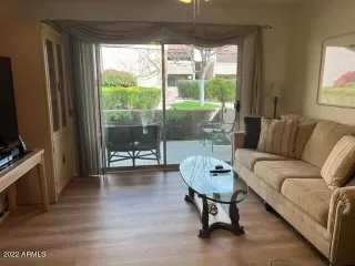 Photo #2: 6394910 Listing