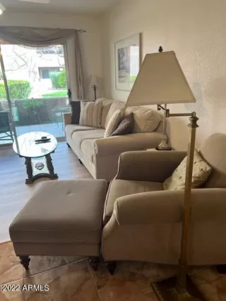 Photo #3: 6394910 Listing