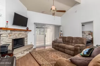 Photo #2: 6394913 Listing 