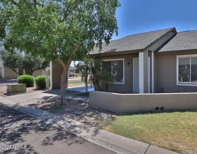 MLS: 6394952 Condo For Sale