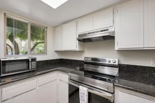 Photo #1: 6394980 Listing 