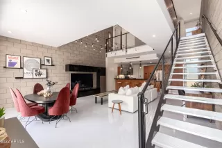 Photo #1: 6395083 Listing