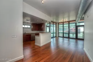 Photo #1: 6395320 Listing