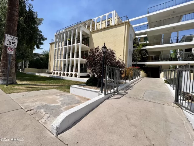 MLS: 6395479 Condo For Sale