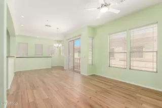 Photo #6: 6395557 Listing 