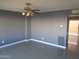 Photo #2: 6395618 Listing 