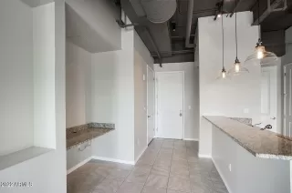 Photo #5: 6395660 Listing 