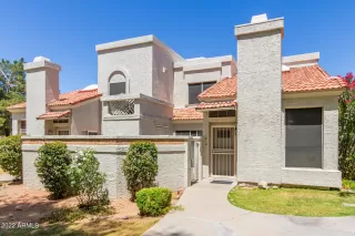 Photo #4: 6395674 Listing