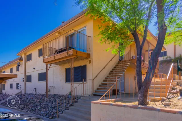 MLS: 6395724 Condo For Sale