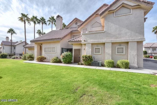 MLS: 6395798 Condo For Sale