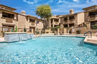 Photo #2: 6396072 Listing 