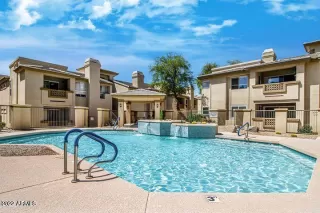 Photo #4: 6396072 Listing 