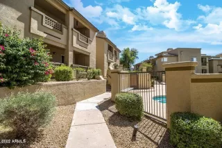 Photo #6: 6396072 Listing 